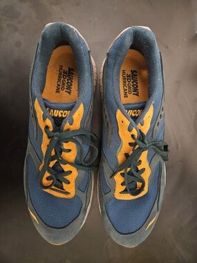 Men's 2022 Saucony 3D Grid Hurricane Premium Green Orange Sneaker Size 13